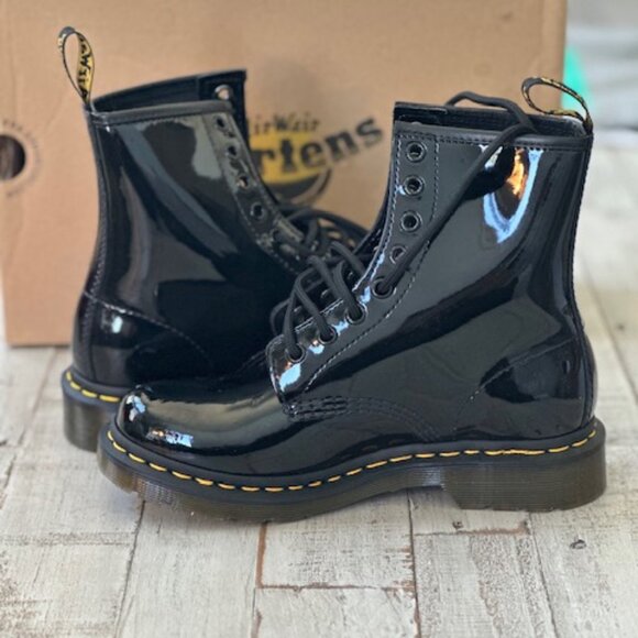 Dr Martens Airwair 1460 Black Leather Boots NIB Doc marten - Picture 1 of 5